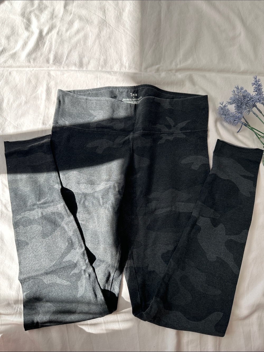 TNA Black Camo Seamless Leggings